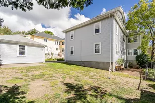 30 Oakley Rd, Watertown, MA 02472 - Photo 26