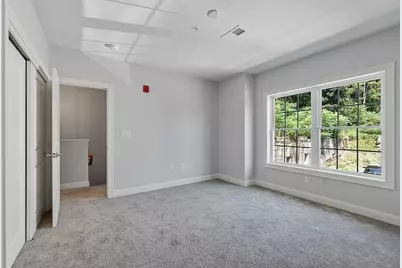44 Crescent St #2, Fitchburg, MA 01420 - Photo 12