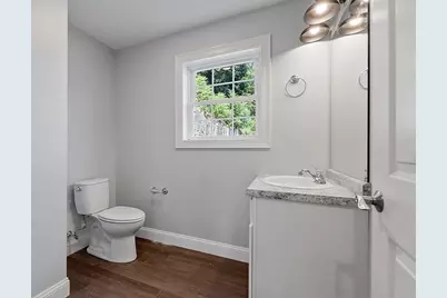 44 Crescent St #2, Fitchburg, MA 01420 - Photo 4