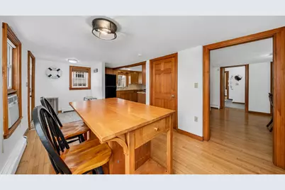 15 Lincoln Ct, Amesbury, MA 01913 - Photo 4