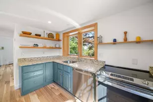 32 Grandview Dr, Plymouth, MA 02360 - Photo 4