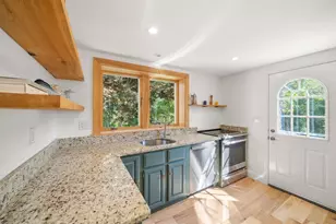 32 Grandview Dr, Plymouth, MA 02360 - Photo 16