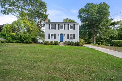 32 Grandview Dr, Plymouth, MA 02360 - Photo 1