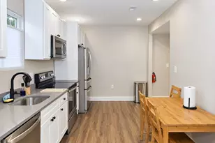 7 Abbotsford St, Boston, MA 02121 - Photo 6