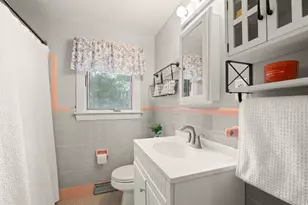 75 Adams St, Dedham, MA 02026 - Photo 20