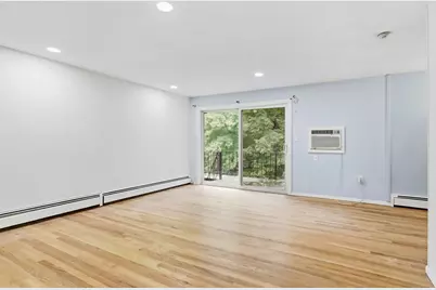 1 Fernview Ave #6, North Andover, MA 01845 - Photo 2