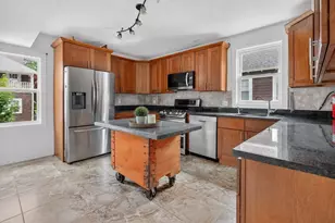 18 Vincent Ave, Belmont, MA 02478 - Photo 2