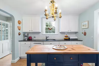 15 Eustis Street, Arlington, MA 02476 - Photo 24