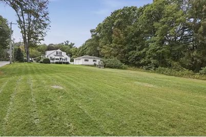 416 Rochdale St, Auburn, MA 01501 - Photo 6