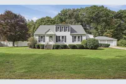 416 Rochdale St, Auburn, MA 01501 - Photo 1