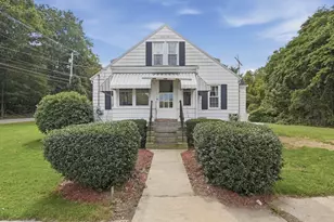 416 Rochdale St, Auburn, MA 01501 - Photo 8