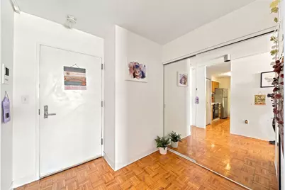 566 Commonwealth Ave #805, Boston, MA 02215 - Photo 12