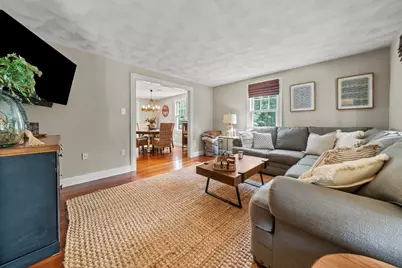 26 Elizabeth Street, Amesbury, MA 01913 - Photo 10