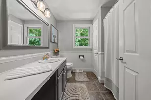 26 Elizabeth St, Amesbury, MA 01913 - Photo 26