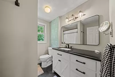 26 Elizabeth Street, Amesbury, MA 01913 - Photo 20