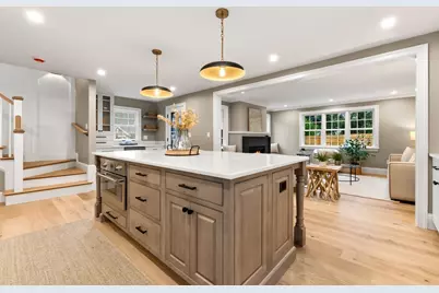 15 Broad St, Newburyport, MA 01950 - Photo 10