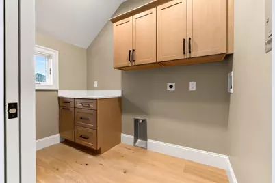 15 Broad St, Newburyport, MA 01950 - Photo 28