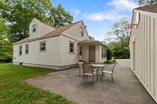 105 Patterson St, Attleboro, MA 02703 - Photo 22