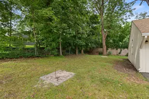 105 Patterson St, Attleboro, MA 02703 - Photo 26