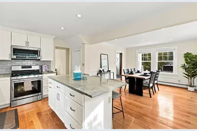 79 Claflin St, Belmont, MA 02478 - Photo 8