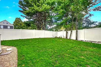 63 Neillian Way #63, Bedford, MA 01730 - Photo 18