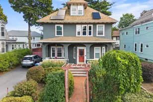 59 Oakland St, Medford, MA 02155 - Photo 1