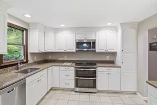 10 Beaver Brook Rd, Littleton, MA 01460 - Photo 14