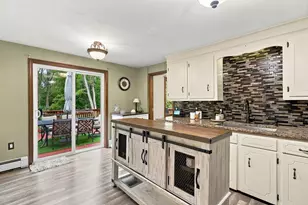 10 Garrison Heights Dr, Oxford, MA 01540 - Photo 8