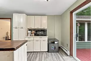 10 Garrison Heights Dr, Oxford, MA 01540 - Photo 10