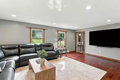 10 Garrison Heights Drive, Oxford, MA 01540 - Photo 4