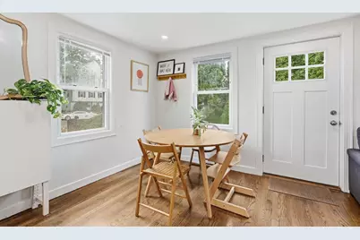 28 Cleveland Street, Medford, MA 02155 - Photo 8