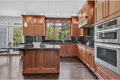 28 Jefferson Rd, Wellesley, MA 02481 - Photo 12