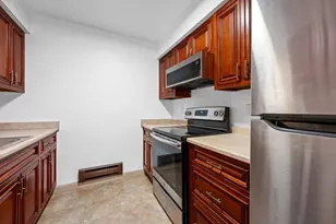 36 A Gibbs St, Worcester, MA 01607 - Photo 6