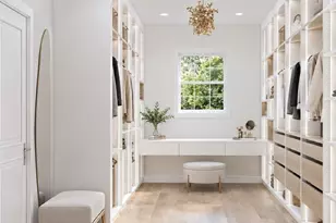 949 Dedham St, Newton, MA 02459 - Photo 18