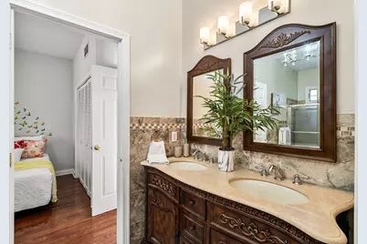 1204 Broadway, Haverhill, MA 01832 - Photo 22