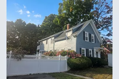8 Washington Street, Stoneham, MA 02180 - Photo 2