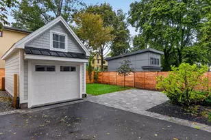 21 Cottage Park Ave, Cambridge, MA 02140 - Photo 38