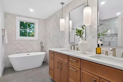 21 Cottage Park Ave, Cambridge, MA 02140 - Photo 28