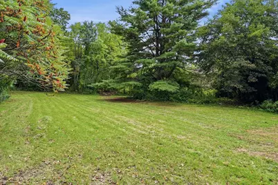 74 S Maple St, Westfield, MA 01085 - Photo 32