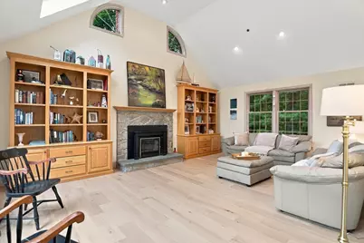 9 Fox Run Dr, Haverhill, MA 01832 - Photo 10