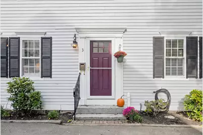 2 Greenleaf St #3, Newburyport, MA 01950 - Photo 4