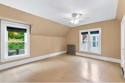 12 Collins St, Newburyport, MA 01950 - Photo 18