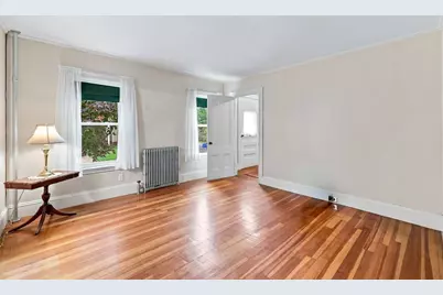 12 Collins St, Newburyport, MA 01950 - Photo 2