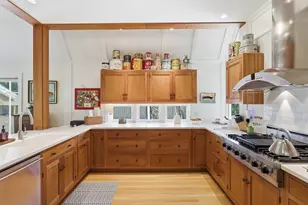 78 Elsinore St, Concord, MA 01742 - Photo 6