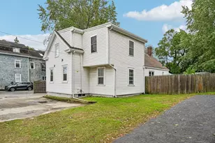 24 Andover St, Peabody, MA 01960 - Photo 36