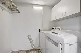 24 Andover St, Peabody, MA 01960 - Photo 10