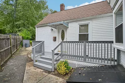 24 Andover Street, Peabody, MA 01960 - Photo 4