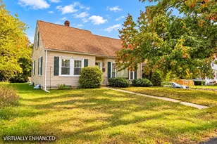 31 Archer St, Bellingham, MA 02019 - Photo 1