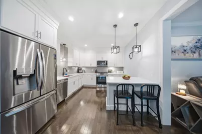 1093 Washington St #1093, Holliston, MA 01746 - Photo 4