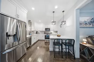 1093 Washington St, Holliston, MA 01746 - Photo 4